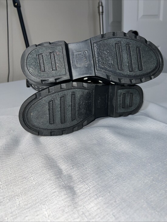 Capelli New York Women's Size 8 Black Ankle Rain Boots - Picture 8 of 8